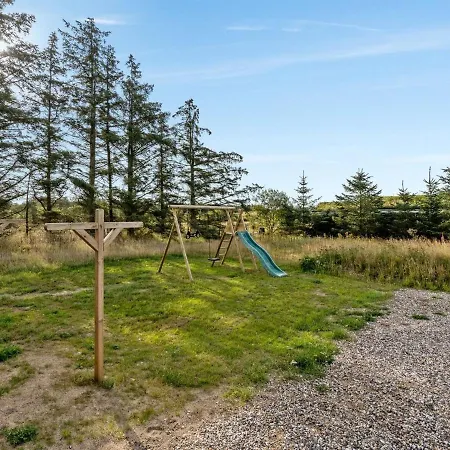Carla - 1-5km From The Sea In Nw Jutland By Interhome