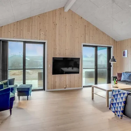Holiday home Carla - 1-5km From The Sea In Nw Jutland By Interhome *