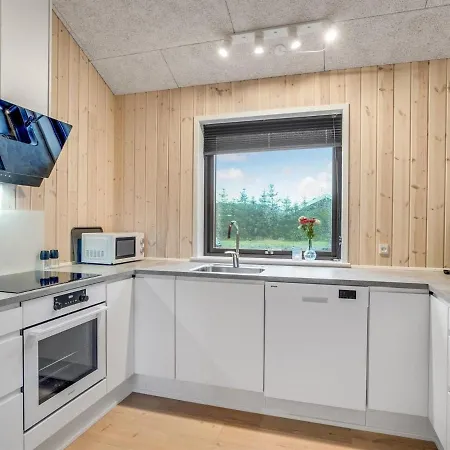 Carla - 1-5km From The Sea In Nw Jutland By Interhome *